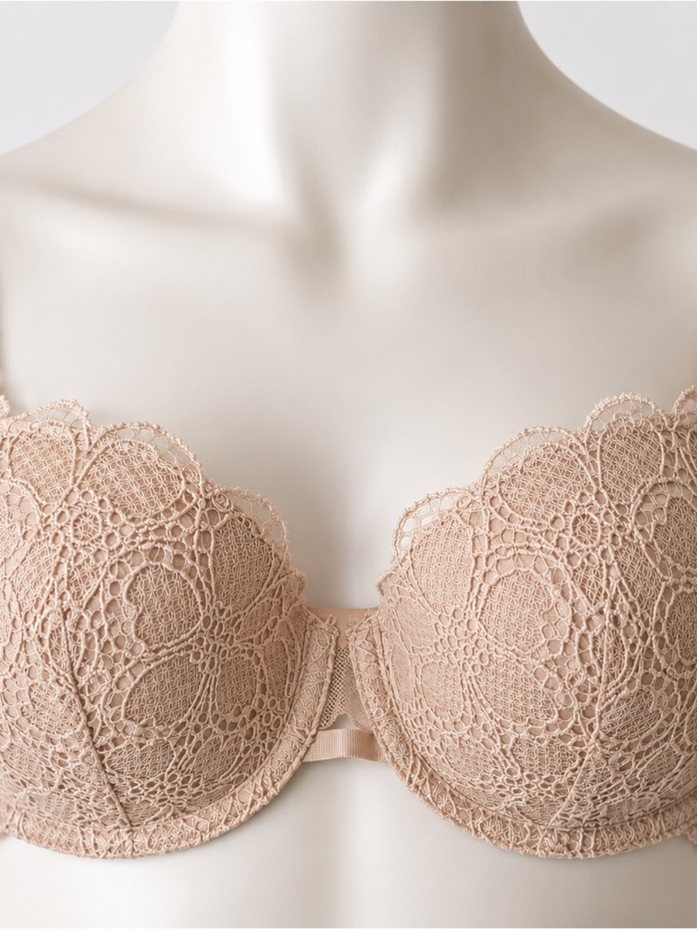DKNY Nude Lace Balconette Bra 32DD NWT Romantic Feminine Coquette Lingerie
